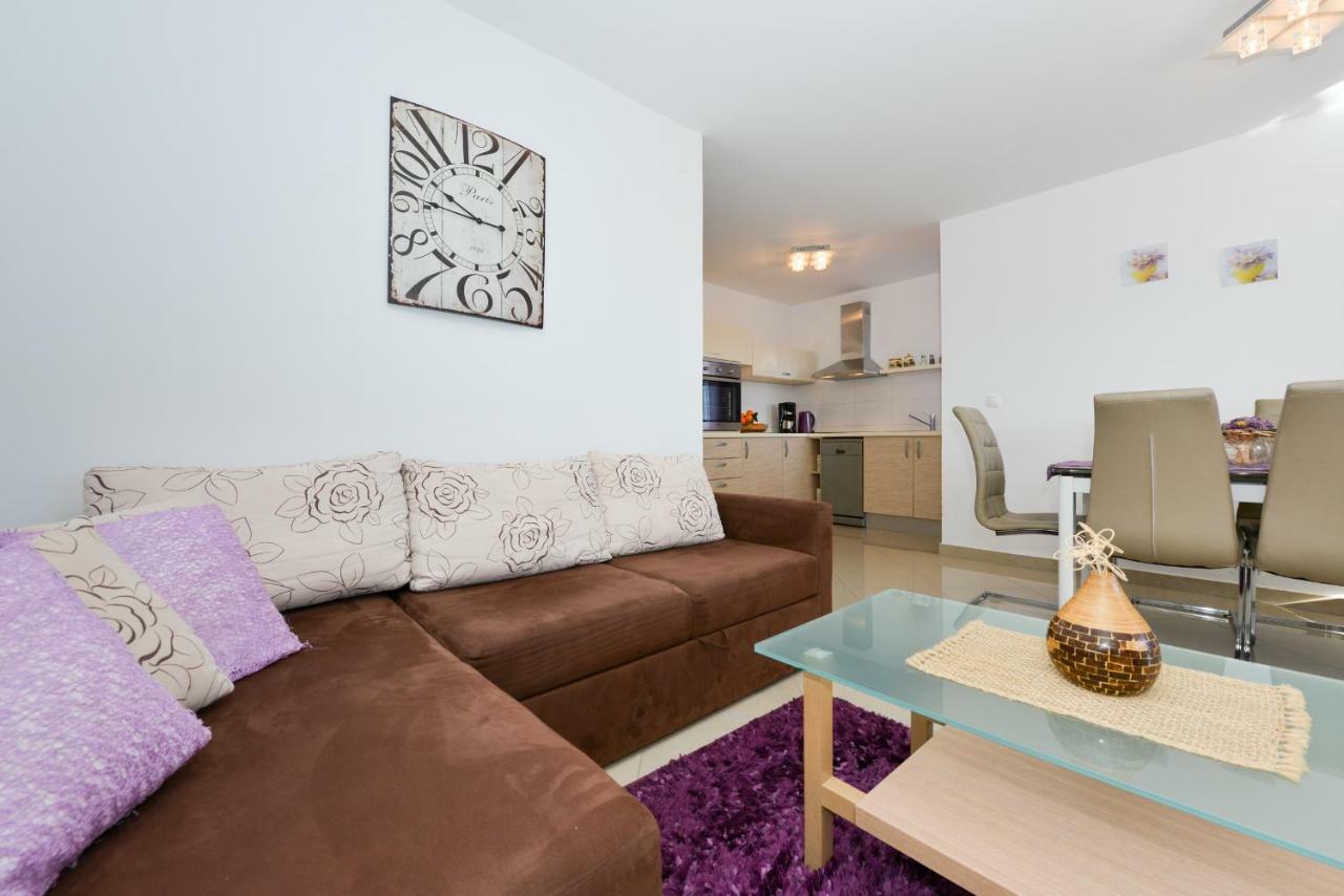 Apartments L&M Vir Eksteriør billede